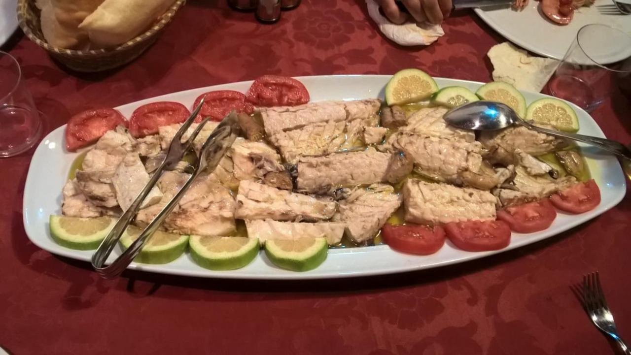 Agriturismo Il Melograno 리올라사르도 외부 사진